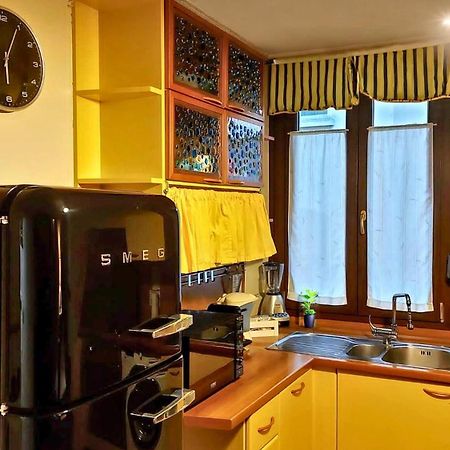 Vfh Stylish Boutique Apartment-City Center Мілан Екстер'єр фото