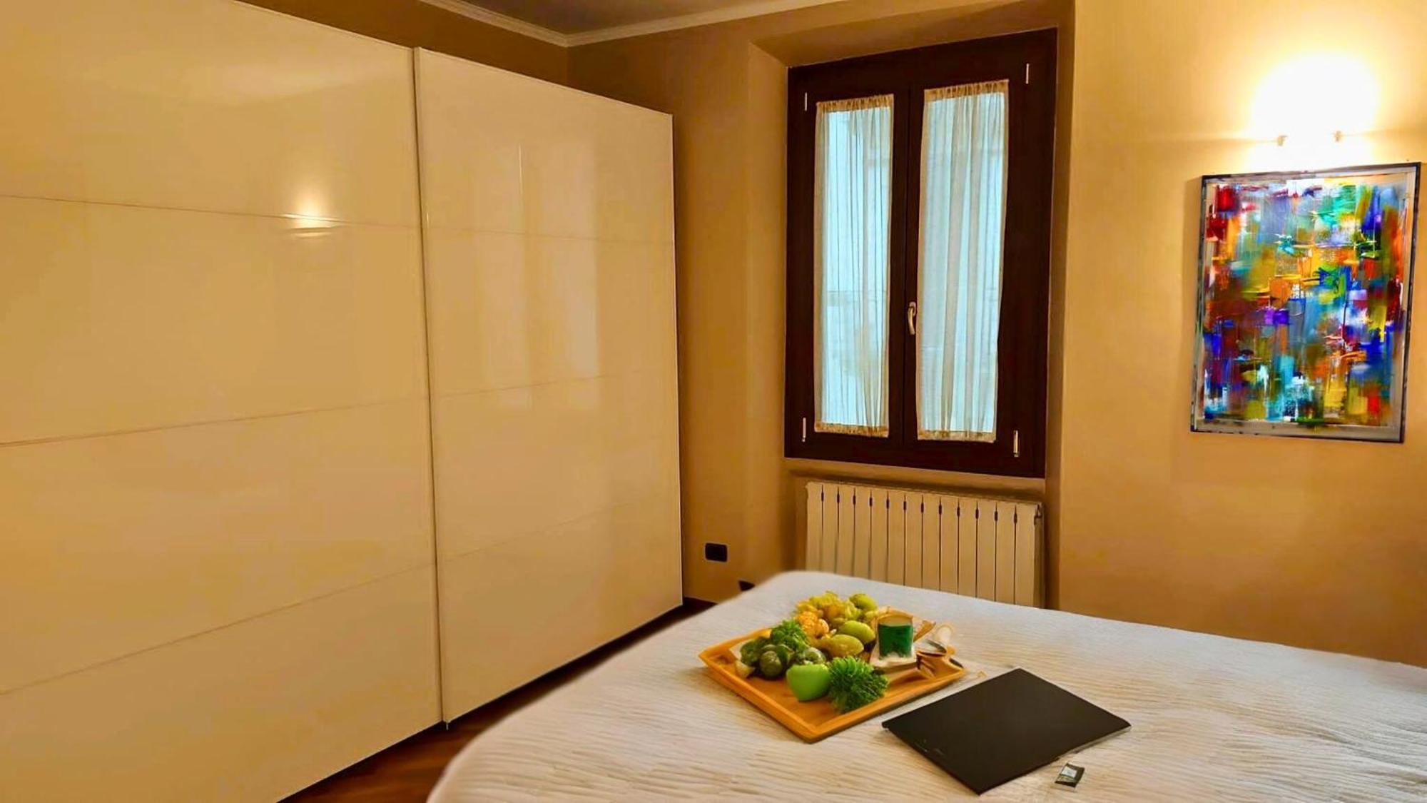 Vfh Stylish Boutique Apartment-City Center Мілан Екстер'єр фото